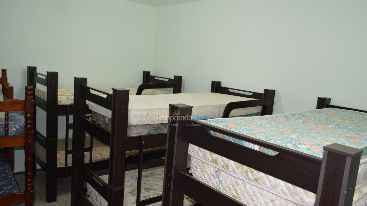 Chácara / sítio para aluguel de temporada em Guararema (Itapeti)