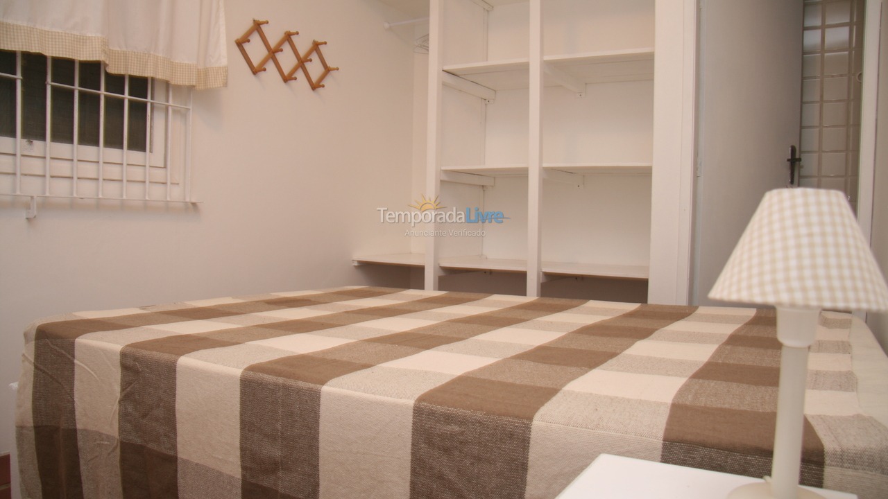 Casa para aluguel de temporada em São Sebastião (Boiçucanga)