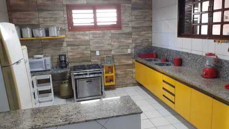 Mansão14 Suítes AR/TV-IMPECÁVEL-55Pessoas-Prox. BEACH PARK