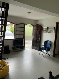 Confortável casa de 4 quartos com ar condicionado