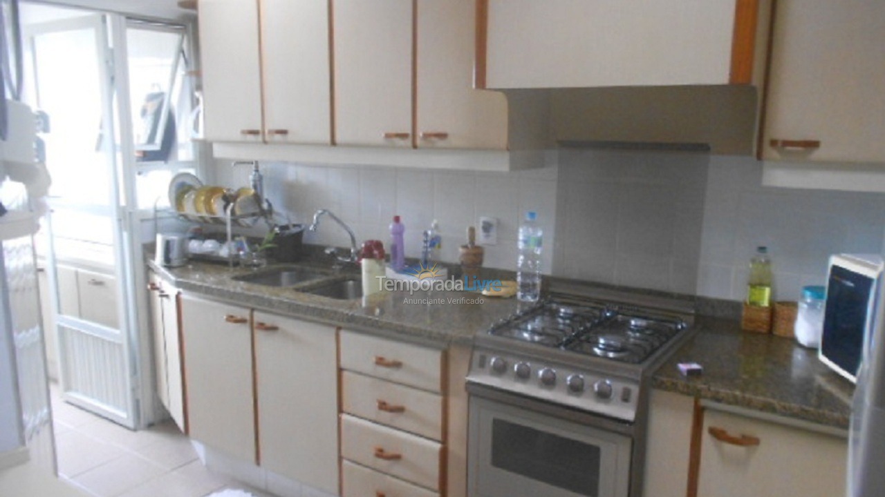 Apartment for vacation rental in Caraguatatuba (Martim de Sá)