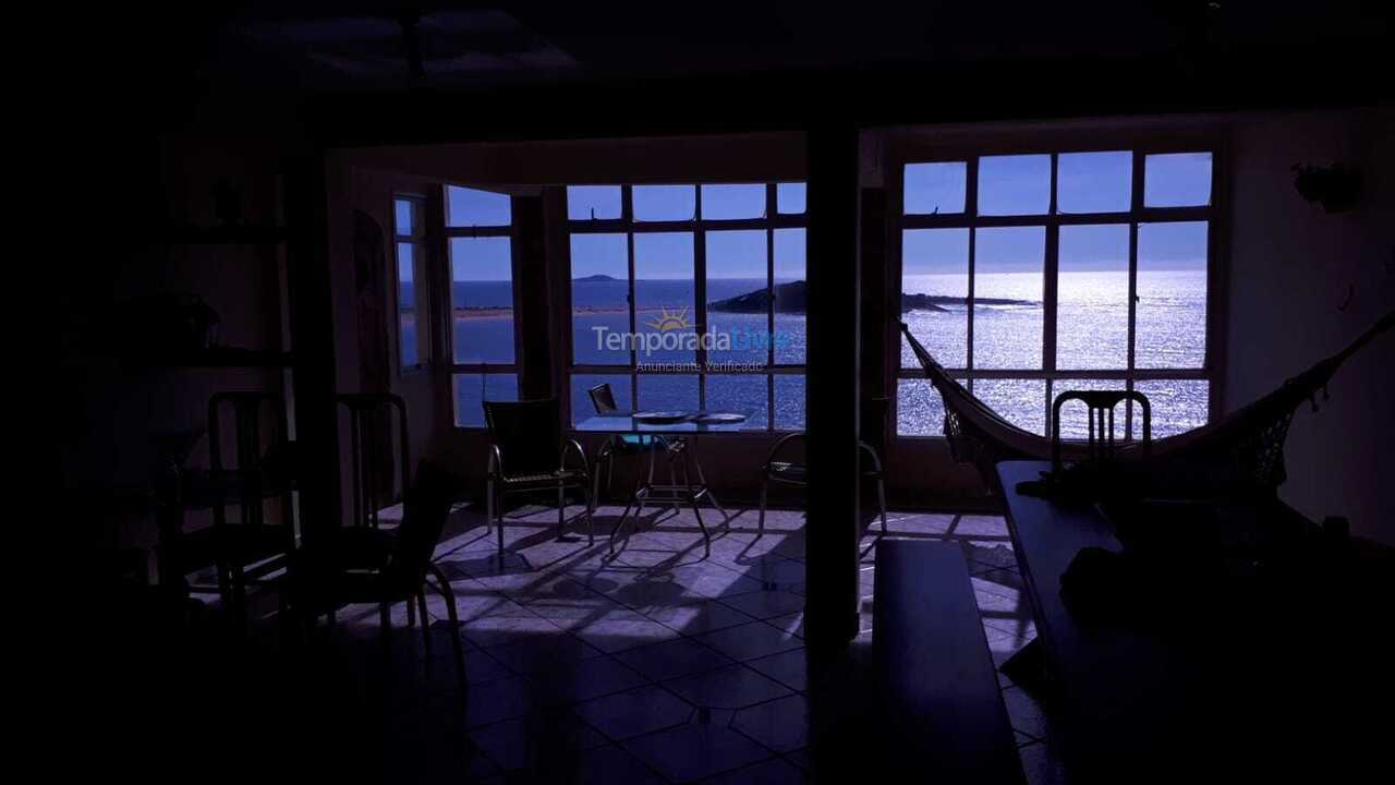 Casa para aluguel de temporada em Guarapari (Setiba)