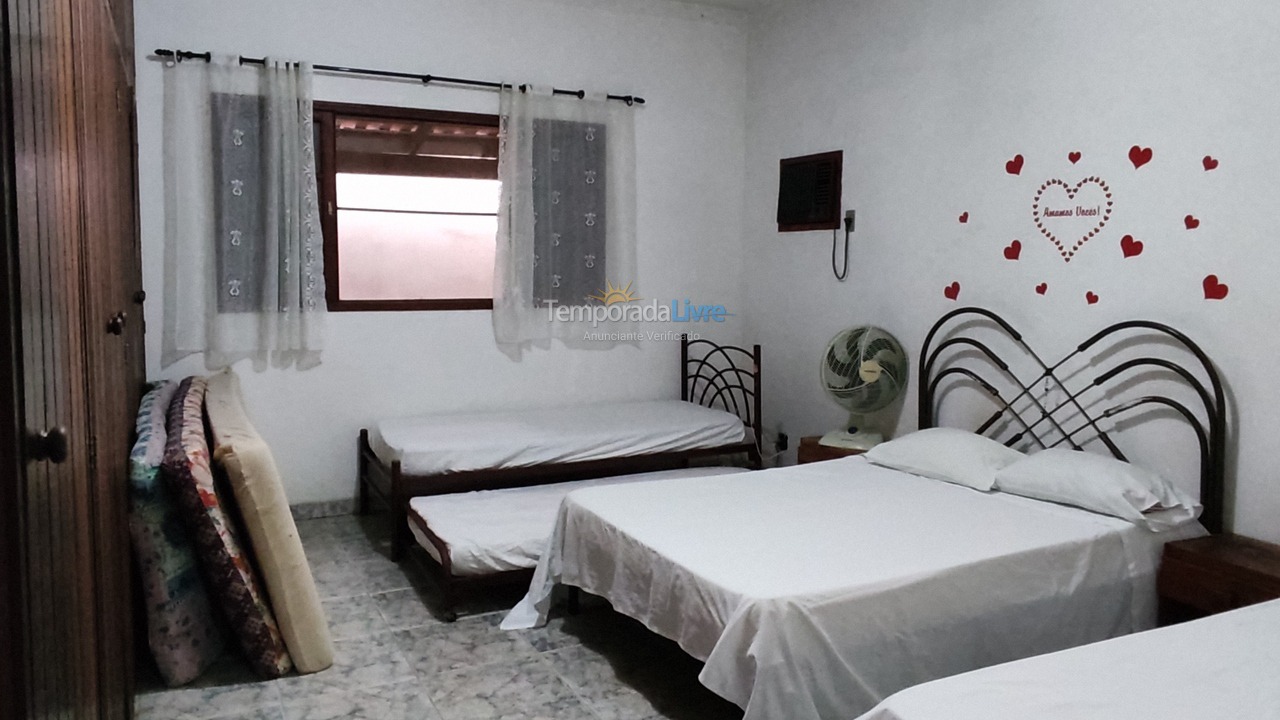 House for vacation rental in São Sebastião (Praia da Enseada)