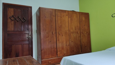 SPACIOUS 3 BEDROOM HOUSE ON THE COVE 500 METERS FROM THE BEACH