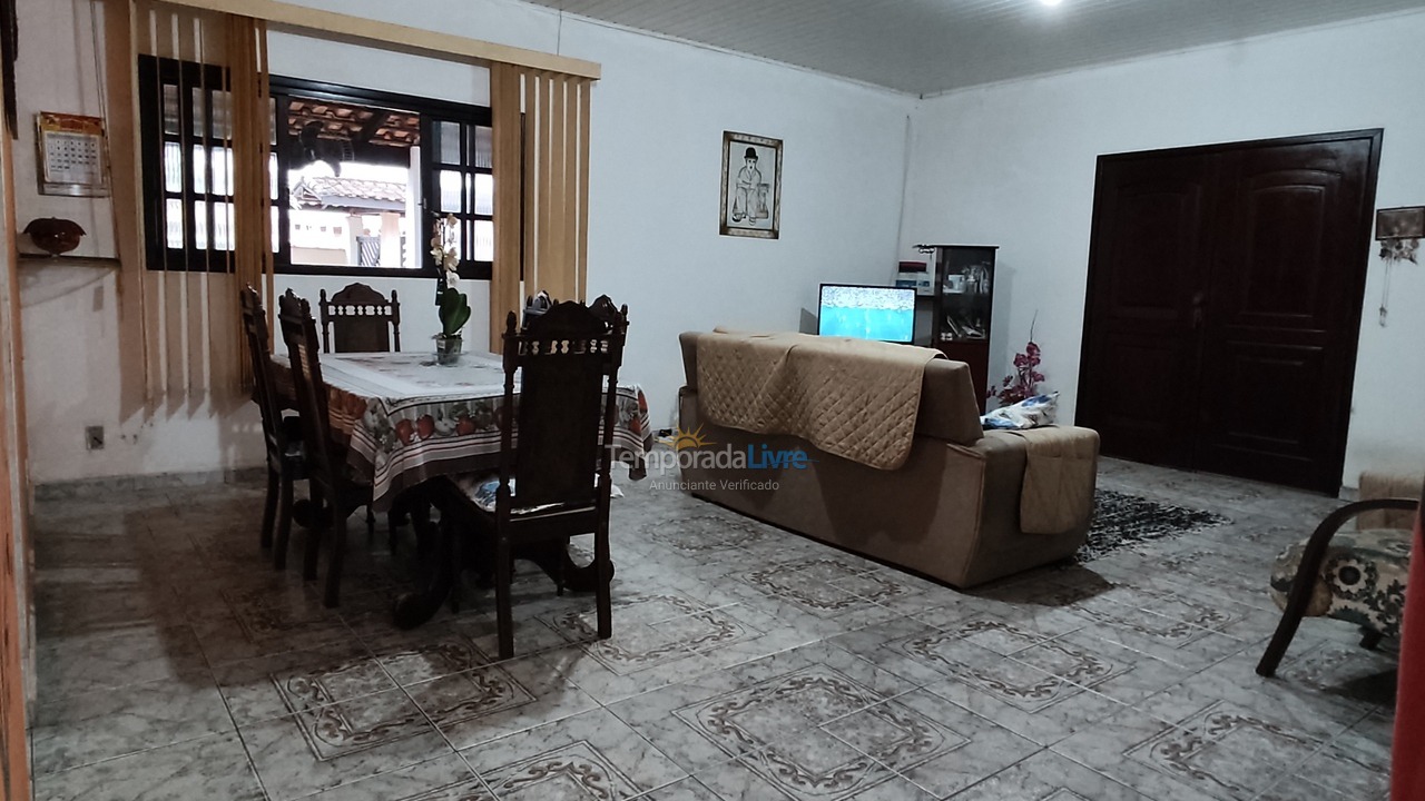 House for vacation rental in São Sebastião (Praia da Enseada)
