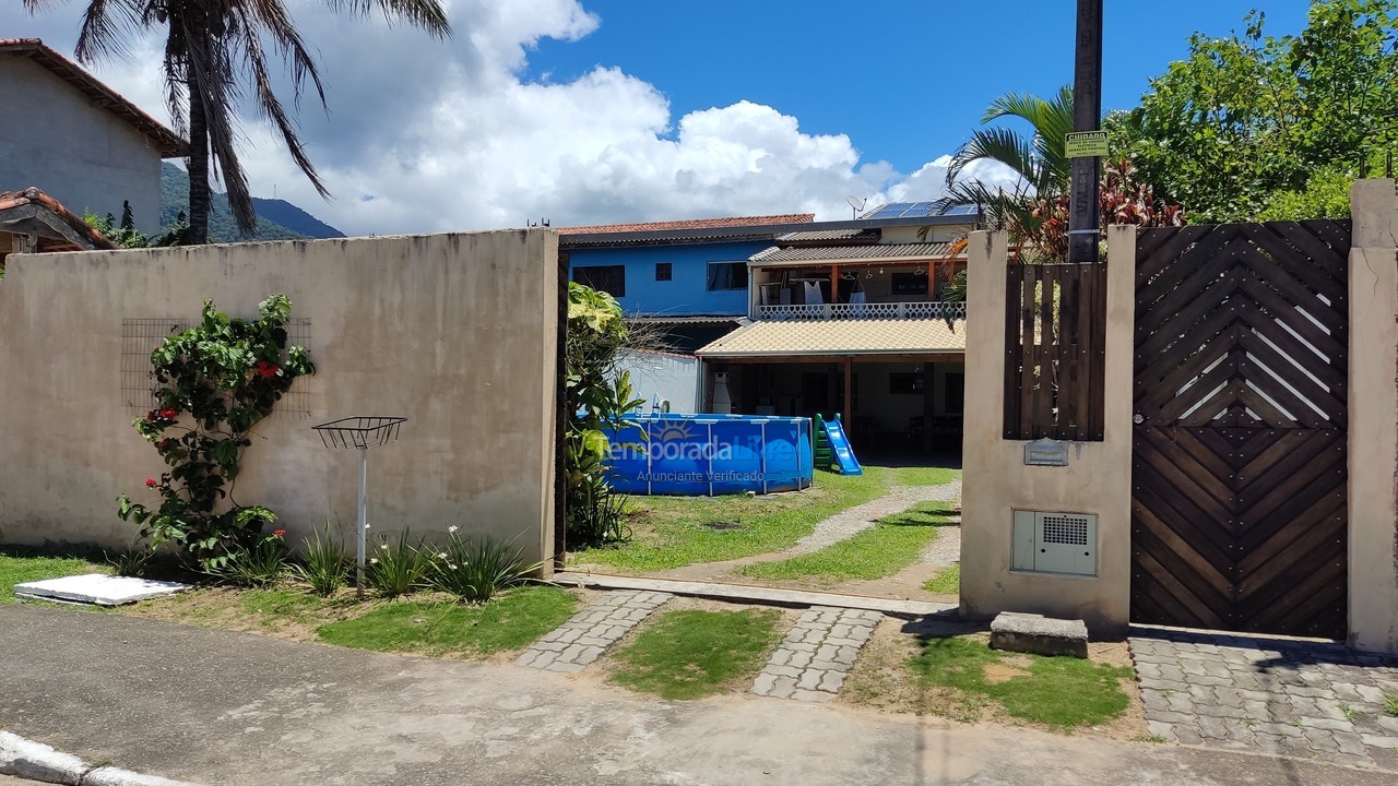 Casa para aluguel de temporada em São Sebastião (Canto do Mar)