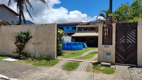 Sobrado amplo em São Sebastião