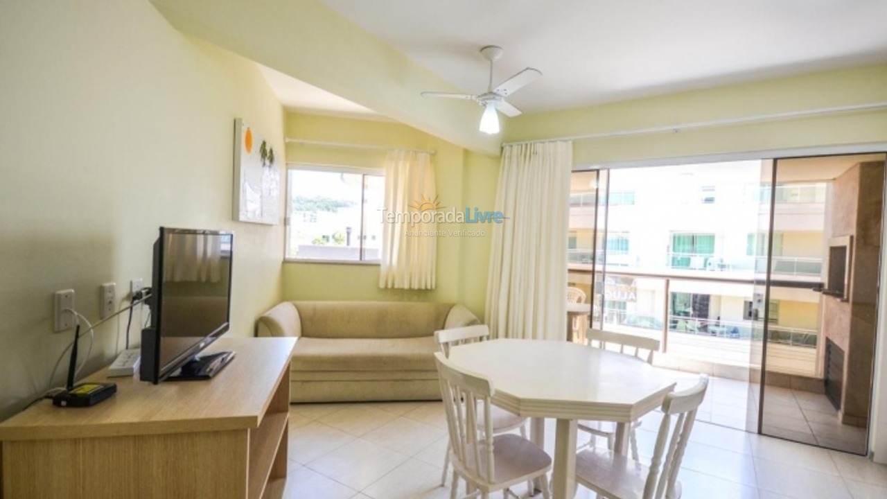 Apartment for vacation rental in Bombinhas (Praia de Bombinhas)