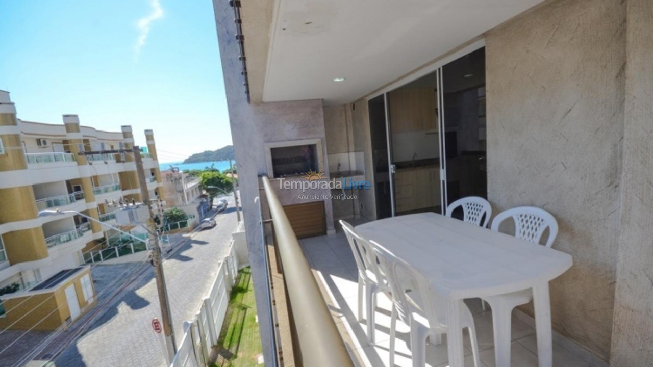 Apartment for vacation rental in Bombinhas (Praia de Bombinhas)