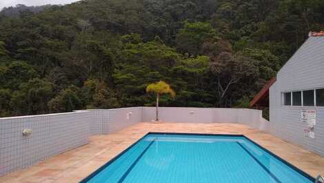 Piscina do condomínio