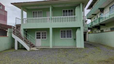 Good fit in great location, barbecue, 50m from the sea