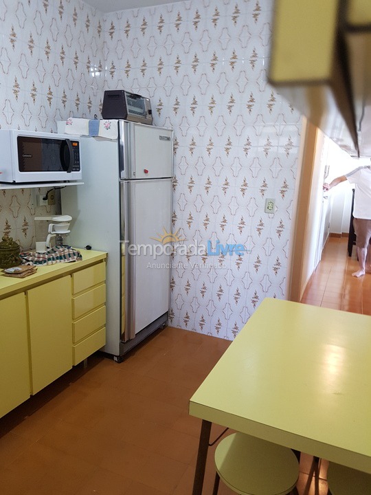 Apartamento para aluguel de temporada em Praia Grande (Praia do Caiçara)