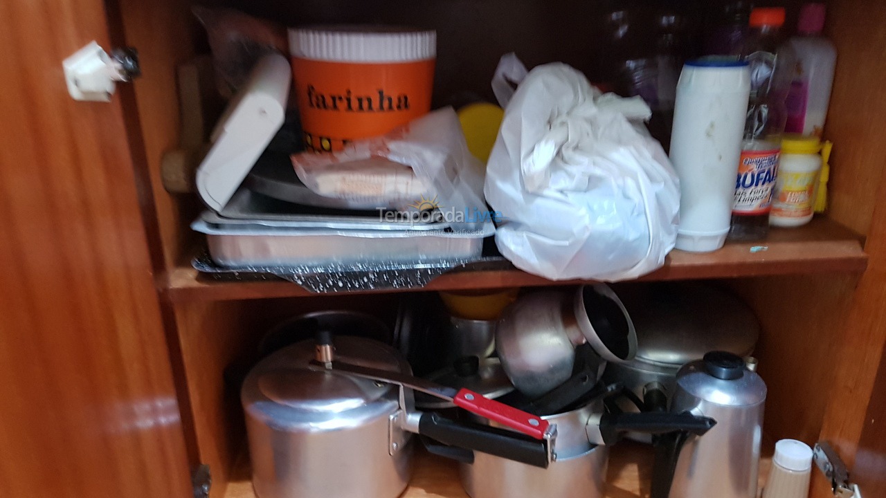 Apartamento para aluguel de temporada em Praia Grande (Praia do Caiçara)