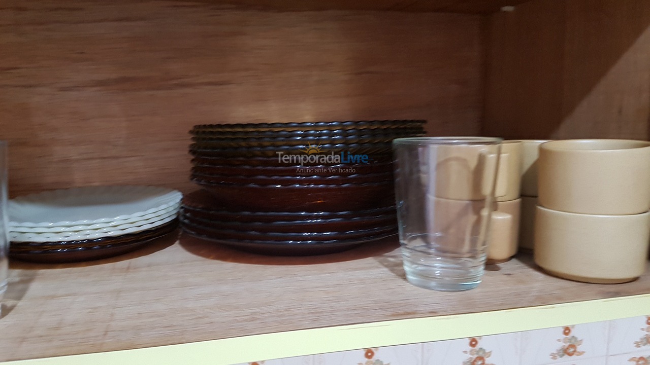 Apartamento para aluguel de temporada em Praia Grande (Praia do Caiçara)