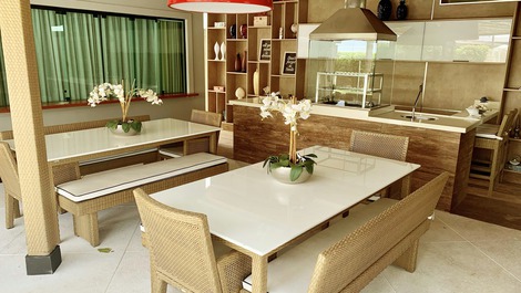 SUPER WELL DECORATED NEW HOUSE IN THE BEST CONDOMINIO DEL LAGO!