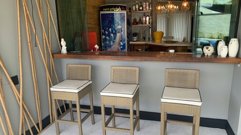 SUPER WELL DECORATED NEW HOUSE IN THE BEST CONDOMINIO DEL LAGO!