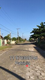 Casa a 200 metros da praia... Em Itanhaém!!! Do portão já vê O Mar!🌞