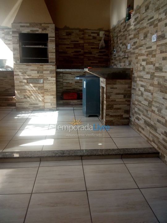 Casa para aluguel de temporada em Charqueada (Cidade Jardim)