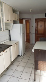 03 habitaciones en Rua da Praia, en Guarapari con 2 estacionamientos