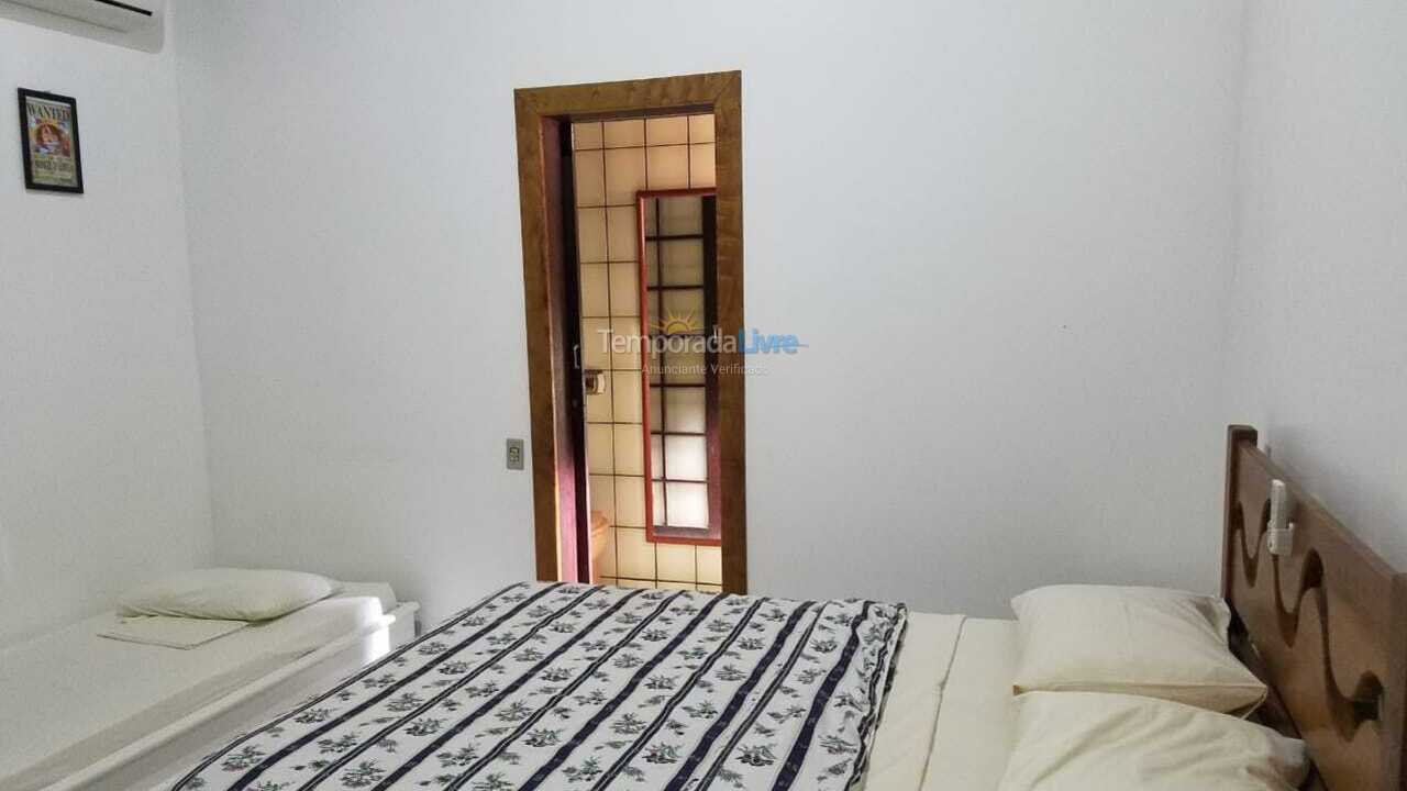 Casa para aluguel de temporada em Florianópolis (Cachoeira do Bom Jesus)