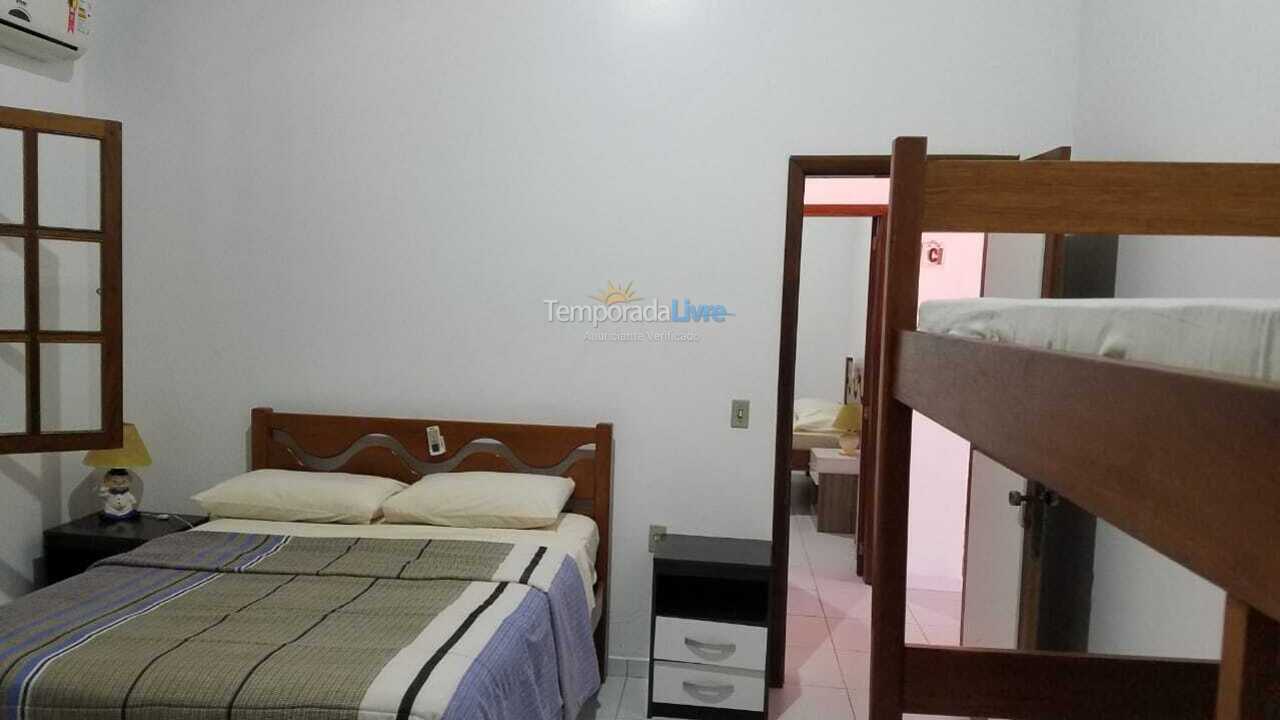 Casa para aluguel de temporada em Florianópolis (Cachoeira do Bom Jesus)