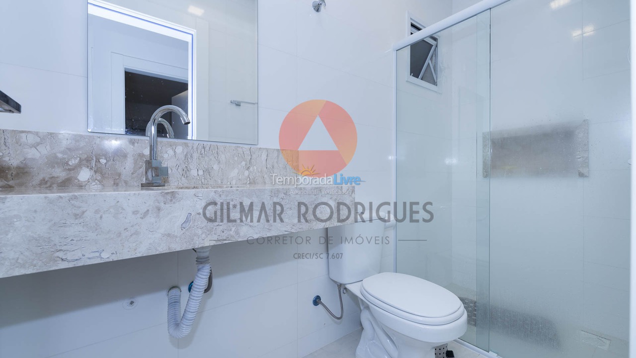 Apartamento para aluguel de temporada em Bombinhas (Canto Grande)