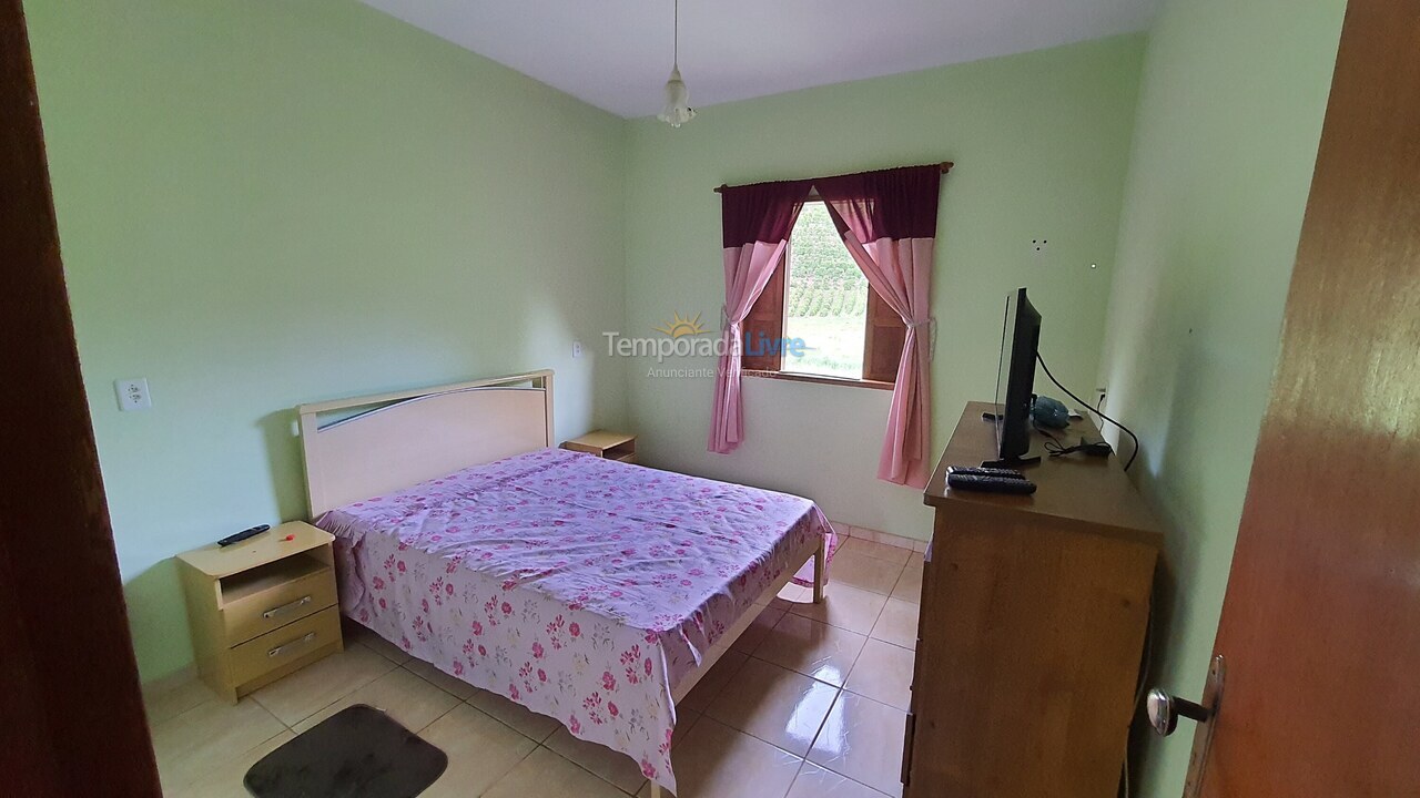 Casa para aluguel de temporada em Espera Feliz (Fazenda Paraíso)