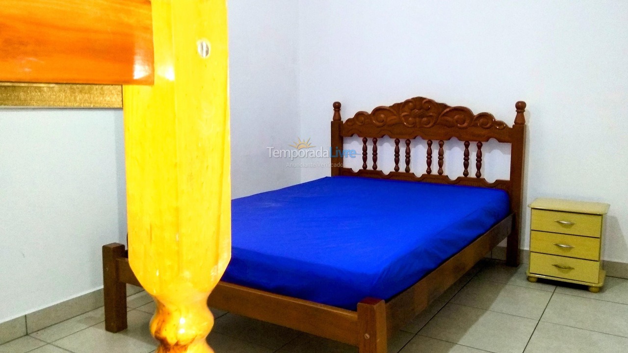 Casa para alquiler de vacaciones em Peruíbe (Centro)