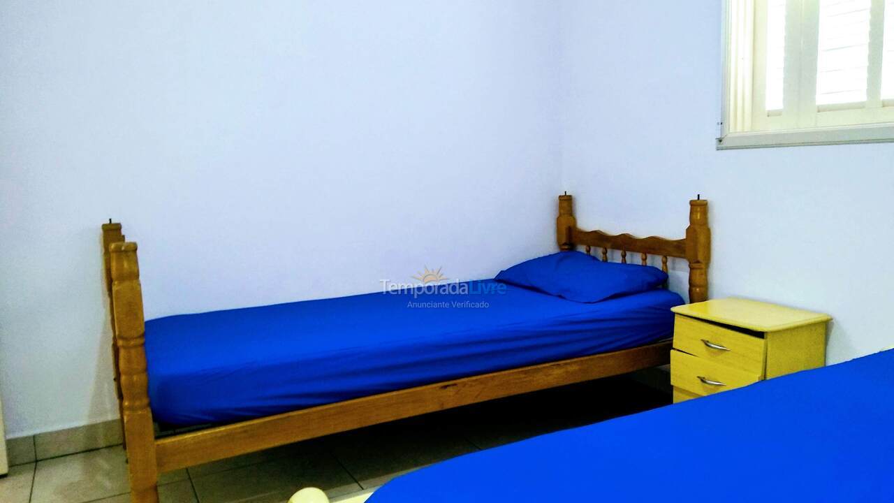 Casa para alquiler de vacaciones em Peruíbe (Centro)