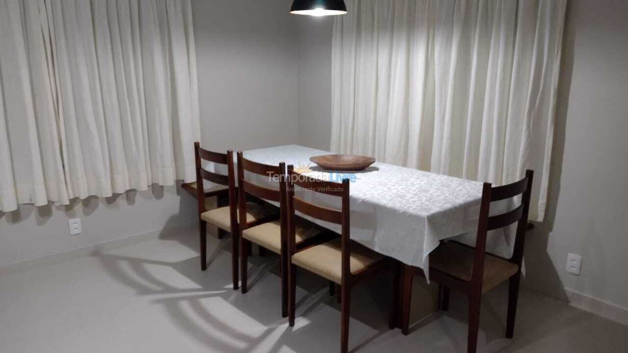 Casa para alquiler de vacaciones em Barra Velha (Praia do Tabuleiro)