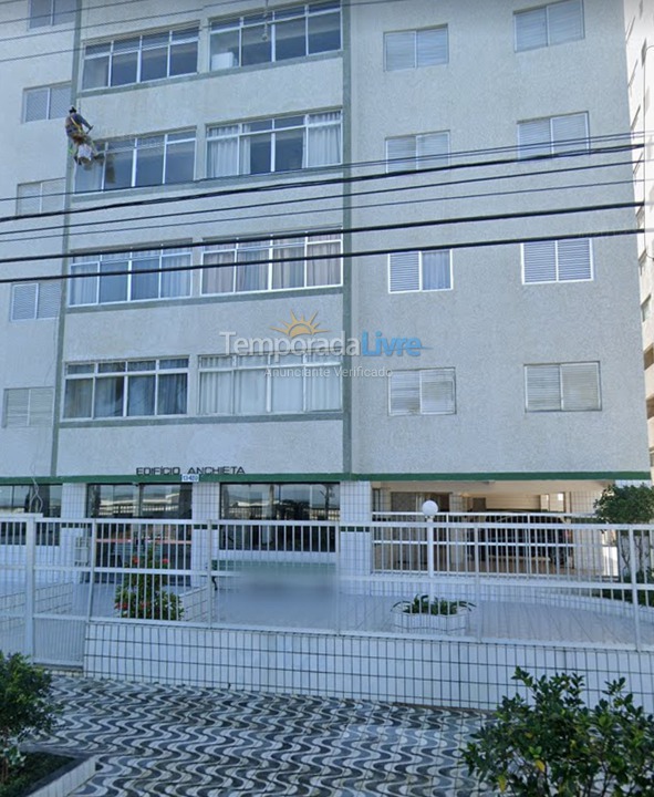 Apartamento para aluguel de temporada em Praia Grande (Praia do Caiçara)