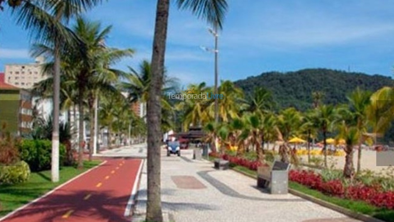 Apartamento para aluguel de temporada em Praia Grande (Praia do Caiçara)