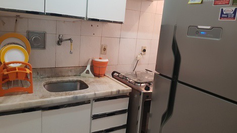 Cozinha com geladeira