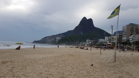 Praia do leblon