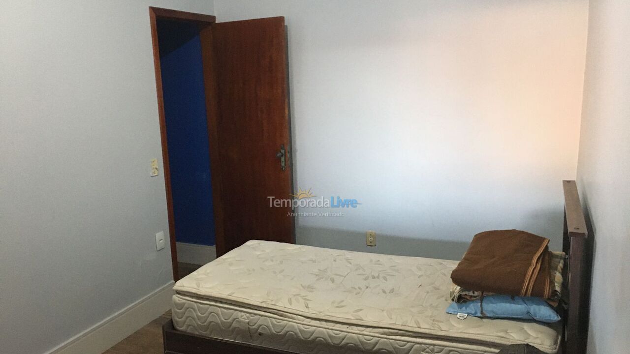 Casa para alquiler de vacaciones em Itanhaém (Balneário Gaivotas)