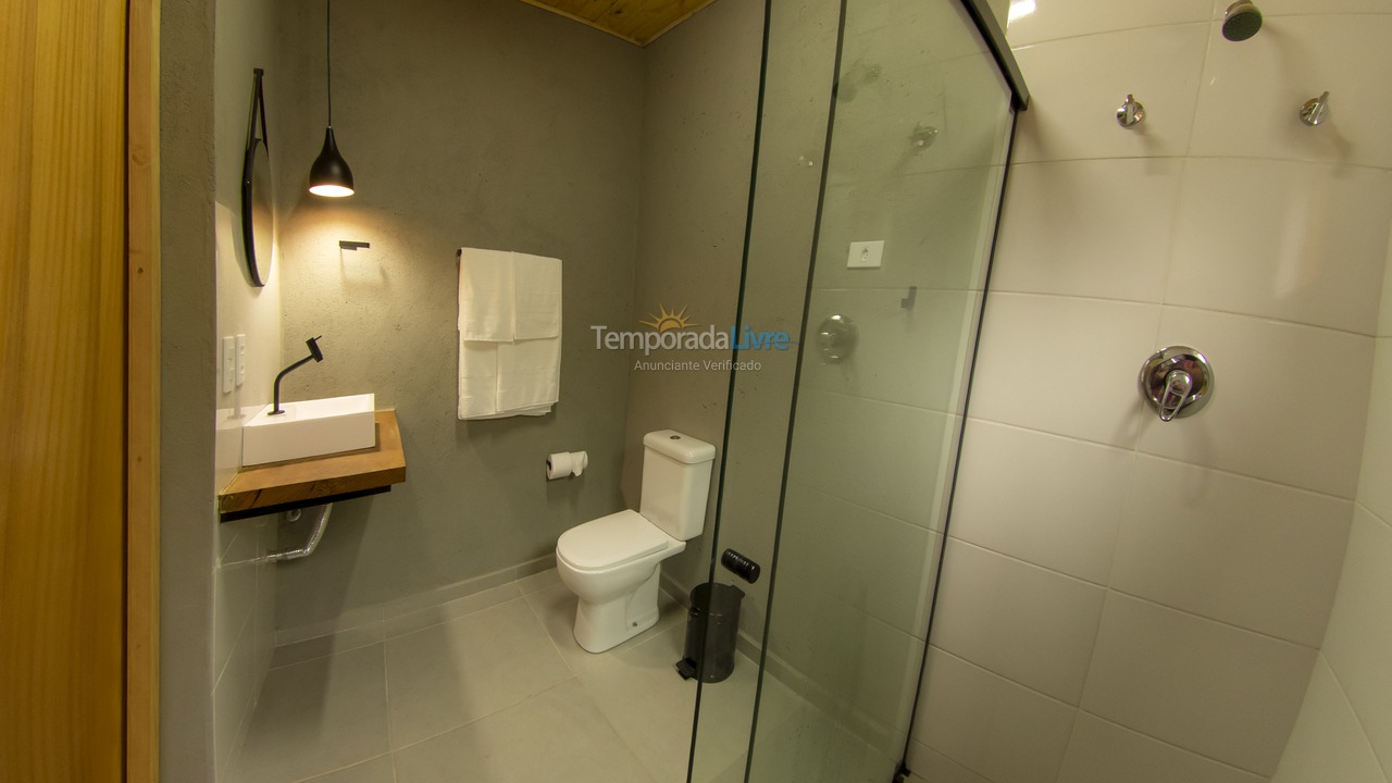 Casa para aluguel de temporada em São Bento do Sapucaí (Bairro do Serrano)