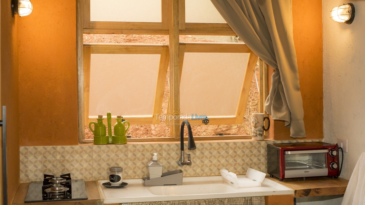 Casa para aluguel de temporada em São Bento do Sapucaí (Bairro do Serrano)