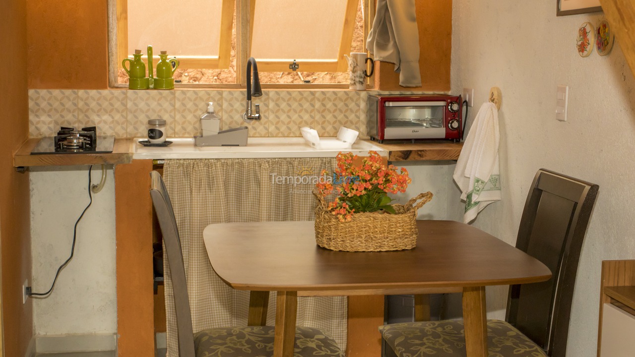 Casa para aluguel de temporada em São Bento do Sapucaí (Bairro do Serrano)