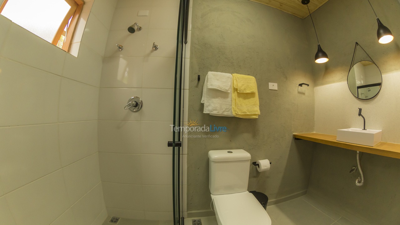 Casa para aluguel de temporada em São Bento do Sapucaí (Bairro do Serrano)