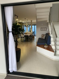 Portas e janelas com 3 metros de abertura 