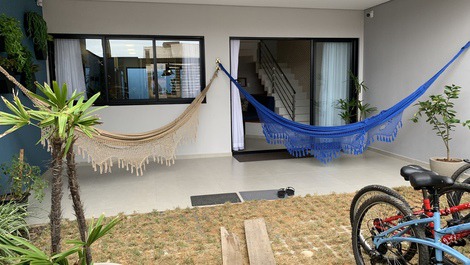 Redes para aquele descanso depois de um dia gostoso de praia😍