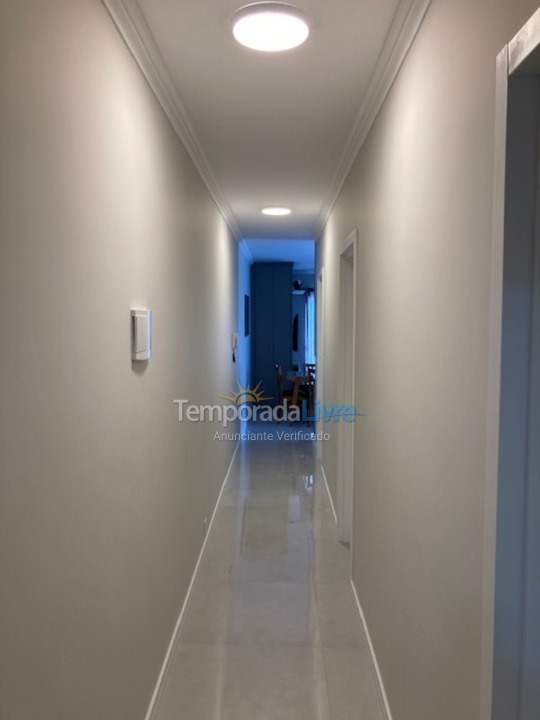 Apartamento para aluguel de temporada em São Francisco do Sul (Enseada)