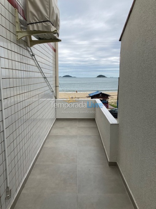 Apartamento para aluguel de temporada em São Francisco do Sul (Enseada)