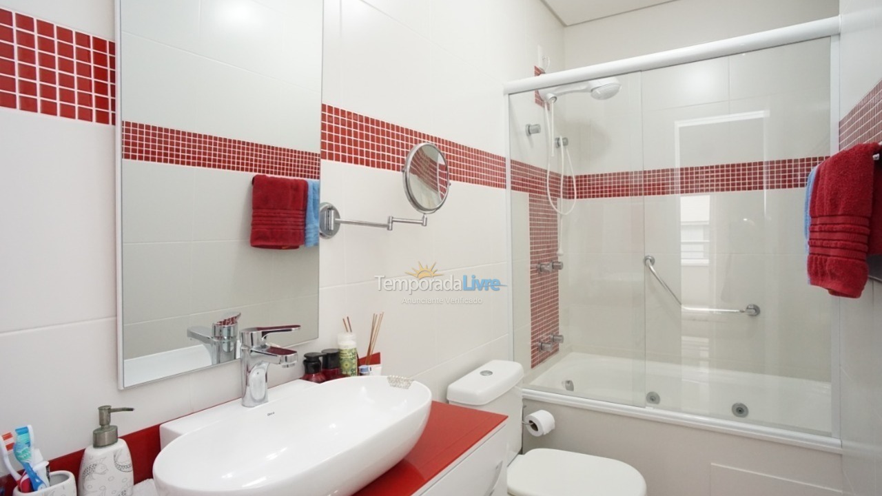 Apartamento para aluguel de temporada em Florianopolis (Praia dos Ingleses)