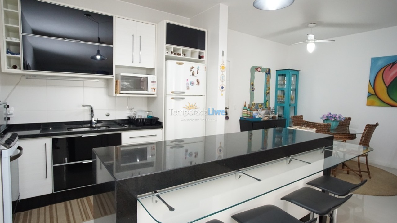 Apartamento para aluguel de temporada em Florianopolis (Praia dos Ingleses)