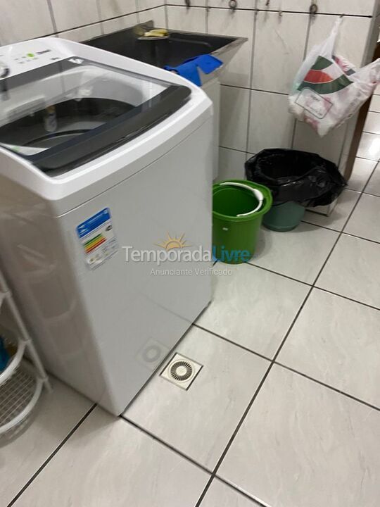 Apartamento para alquiler de vacaciones em Itapema (Meia Praia)