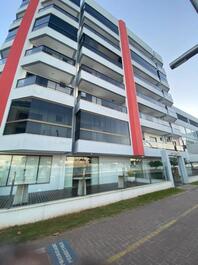 3 bedrooms, block sea next to Russi Russi