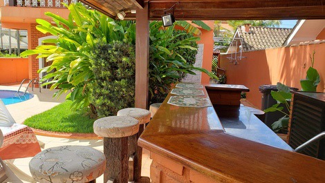 CASA 4 DS, PISCINA, WI-FI, CHURR. PRAIA PERNAMBUCO, COND. FECHADO.