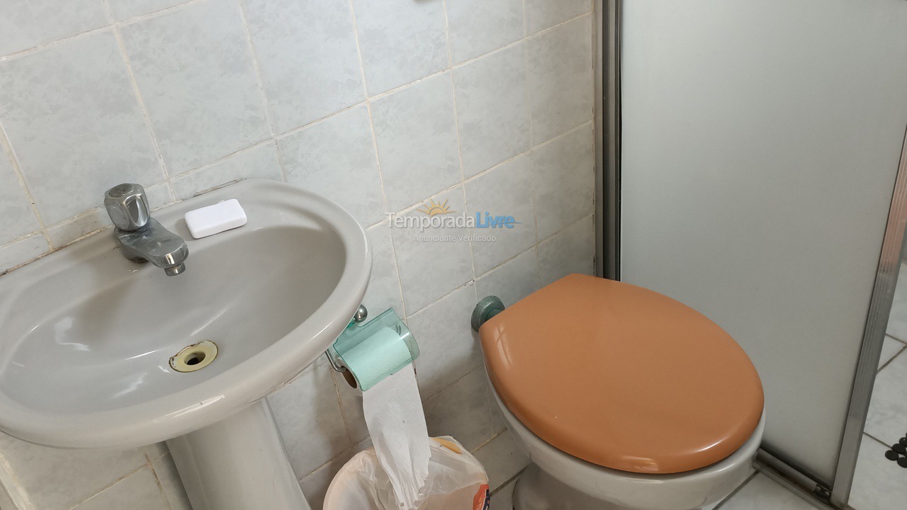 Apartamento para aluguel de temporada em Matinhos (Caiobá)