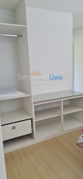 Apartamento para alquiler de vacaciones em Governador Celso Ramos (Praia das Cordas)
